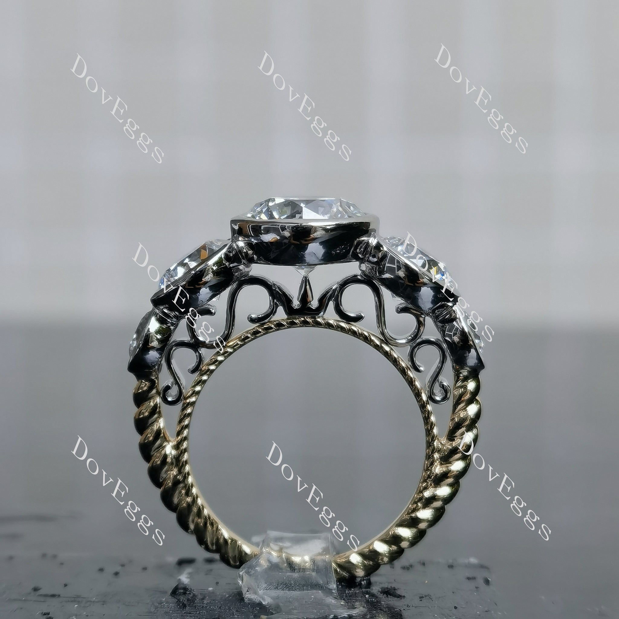 Tin's Mermaid Bubbles Round Bezel Side Stones Lab Grown Diamond Engagement Ring