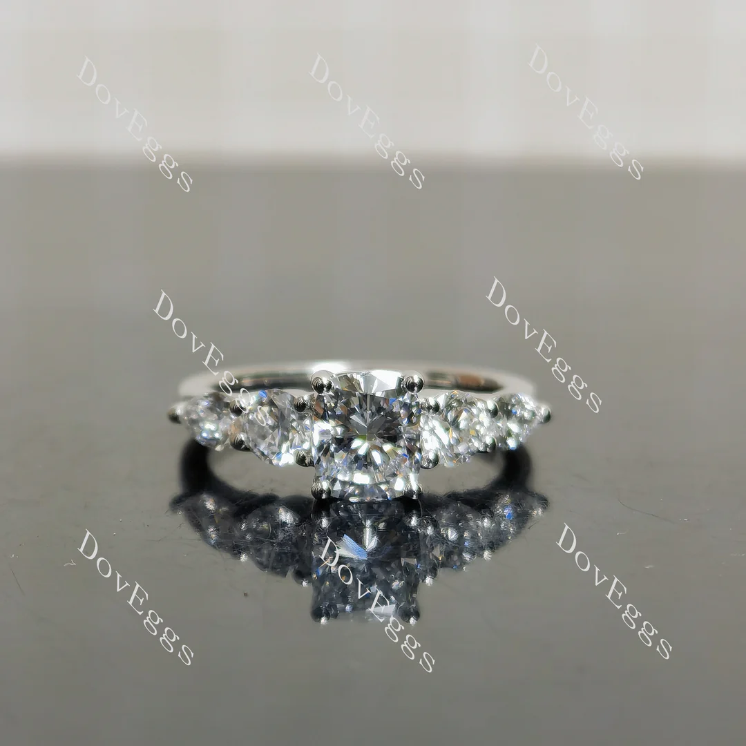 Doveggs side stones engagement ring semi-mount only(Exclusively to DovEggs Stones)