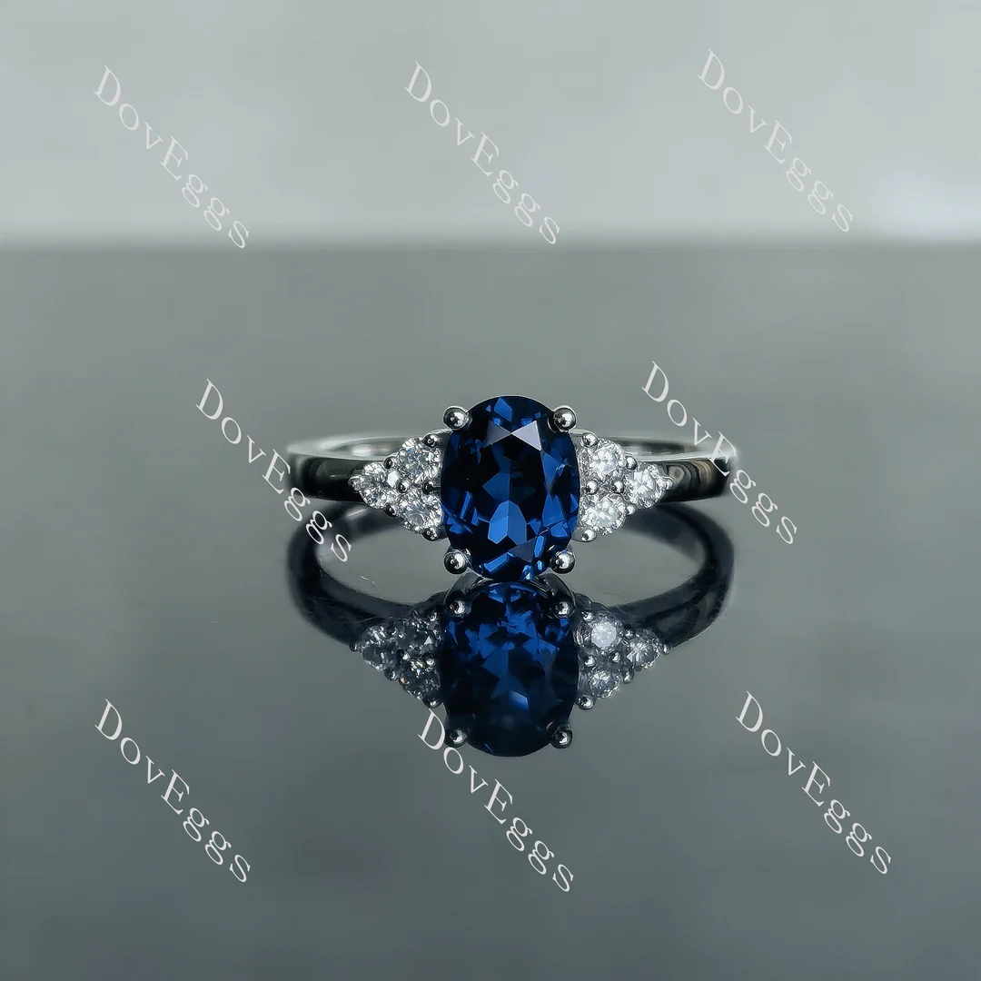 Doveggs side stones engagement ring semi-mount only(Exclusively to DovEggs Stones)