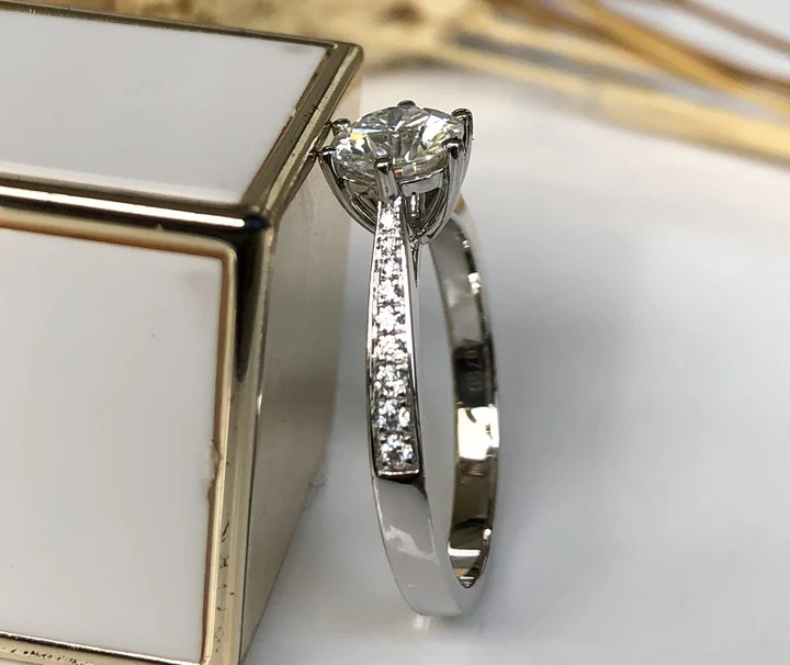 Doveggs pave engagement ring only semi-mount only(Exclusively to DovEggs Stones)