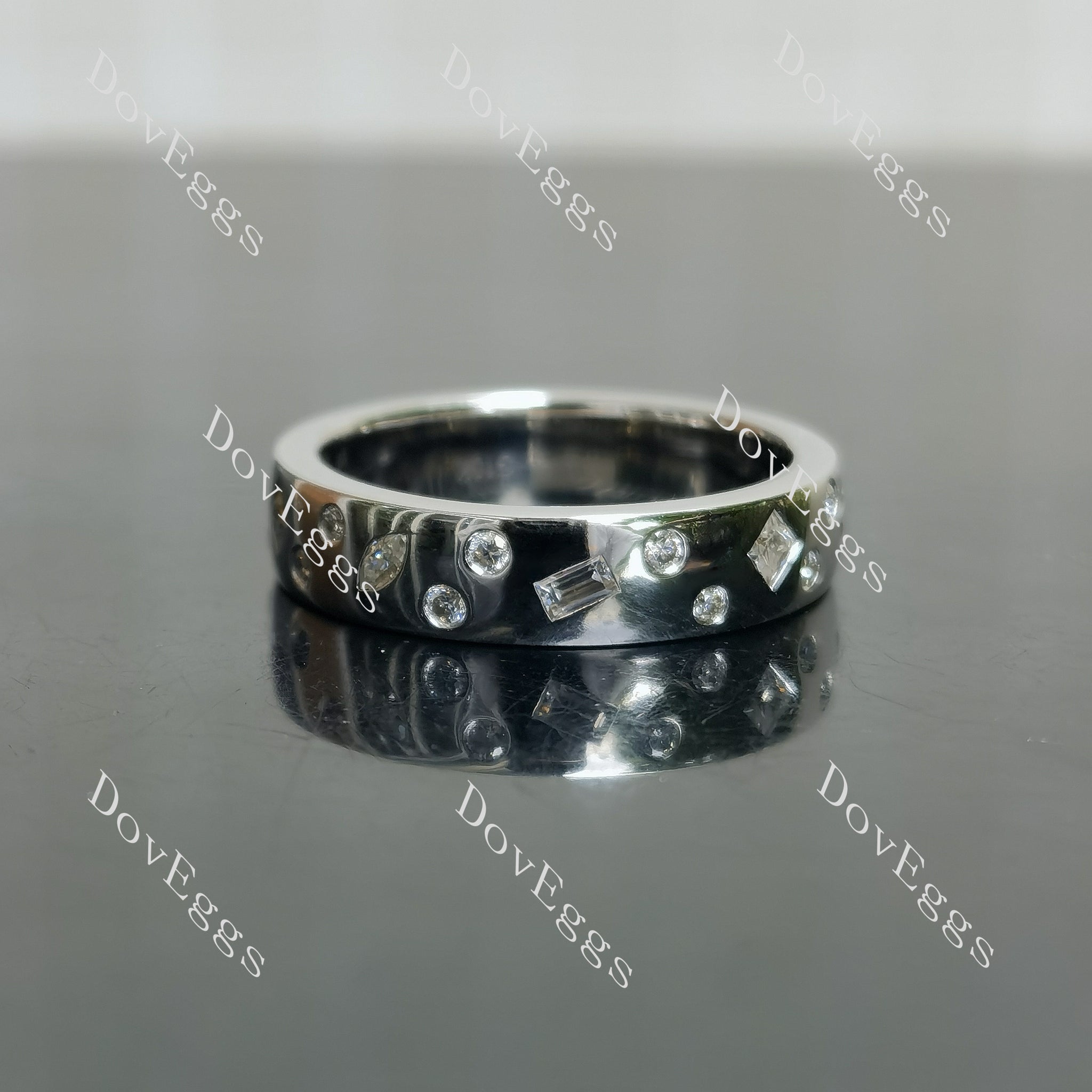 Doveggs round petite constellation moissanite/lab grown diamond wedding band-4.5mm band width