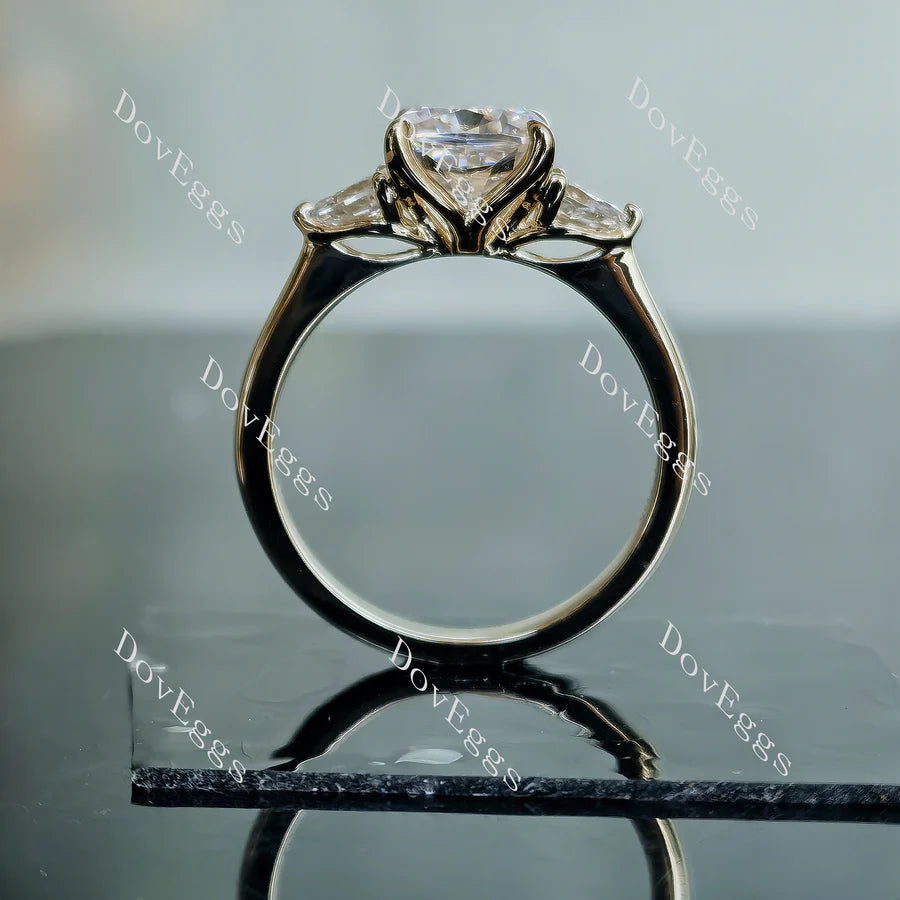 Doveggs three-stone engagement ring semi-mount only(Exclusively to DovEggs Stones)