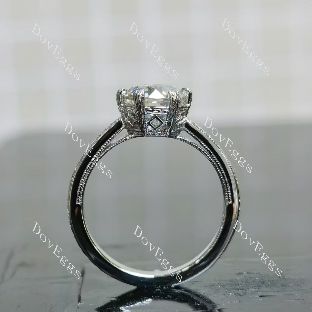 Doveggs round vintage carved moissanite engagement ring