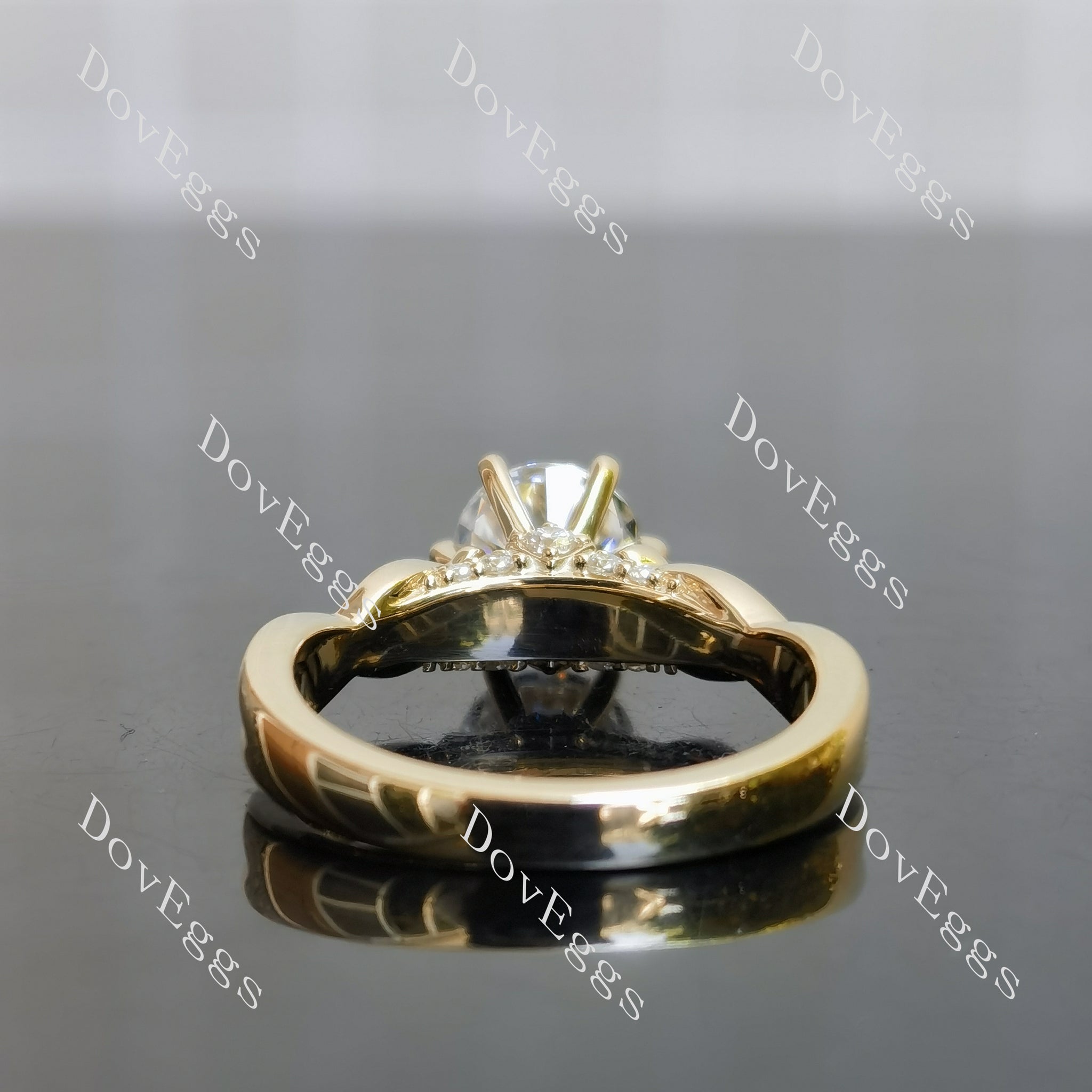 Doveggs curved vintage engagement ring only semi-mount only(Exclusively to DovEggs Stones)