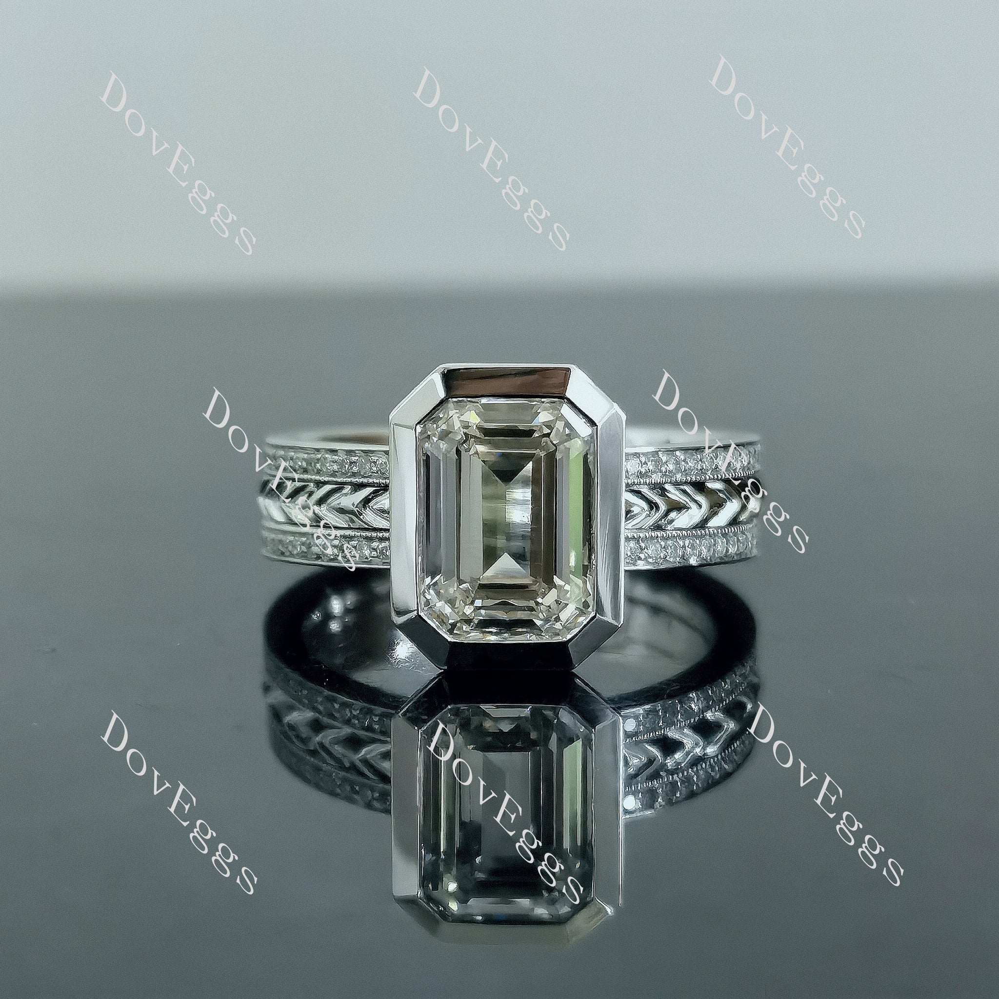 Doveggs Emerald Bezel Lab Grown Diamond Engagement Ring