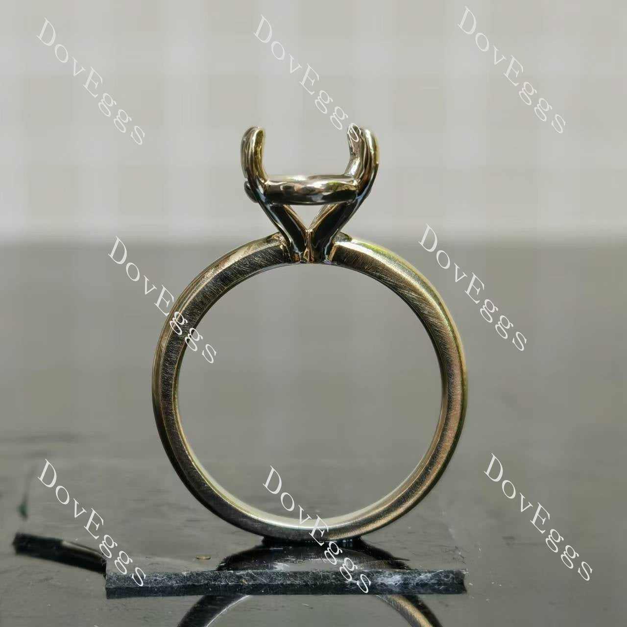 Doveggs solitaire engagement ring semi-mount only(Exclusively to DovEggs Stones)