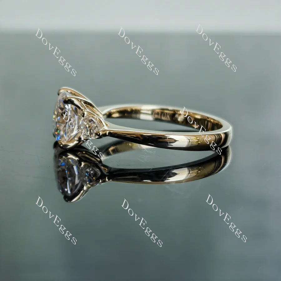 Doveggs three-stone engagement ring semi-mount only(Exclusively to DovEggs Stones)