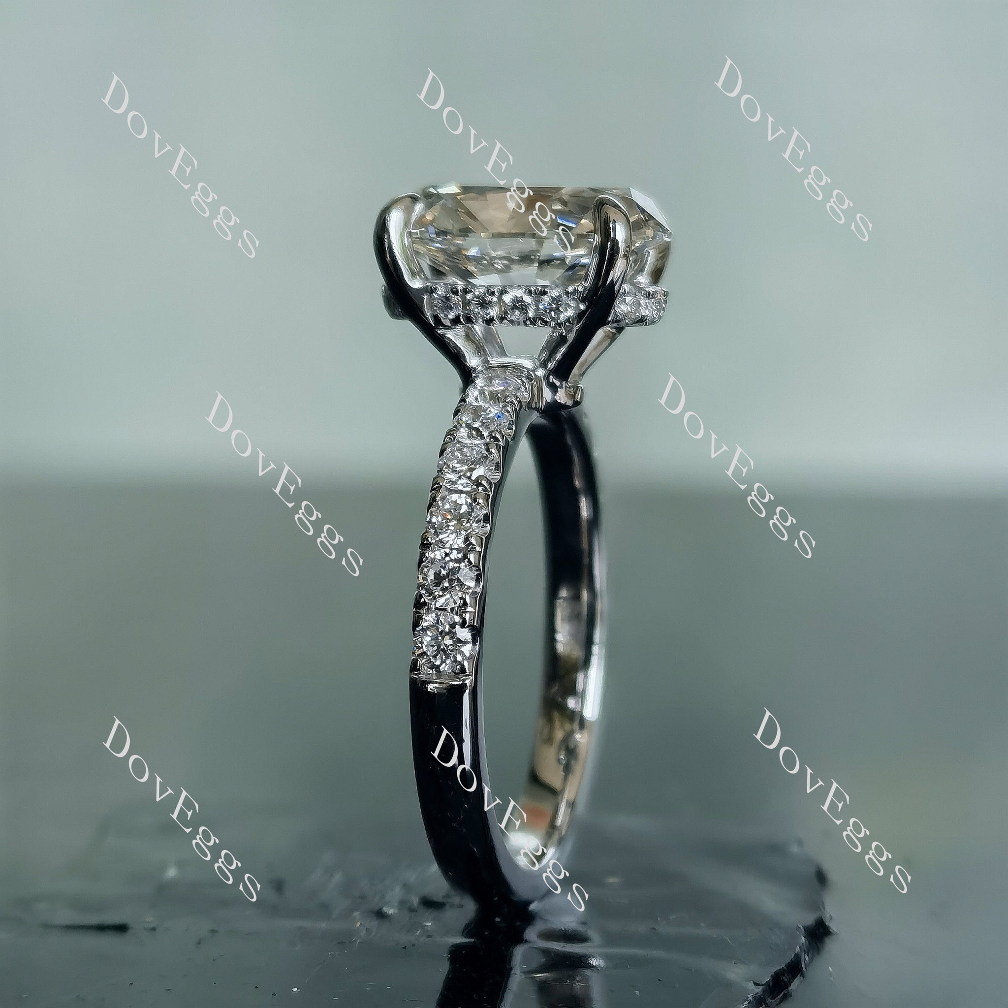 Doveggs Oval Pave Lab Grown Diamond Engagement Ring