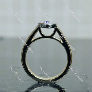 Doveggs Round Bezel Lab Grown Diamond Engagement Ring