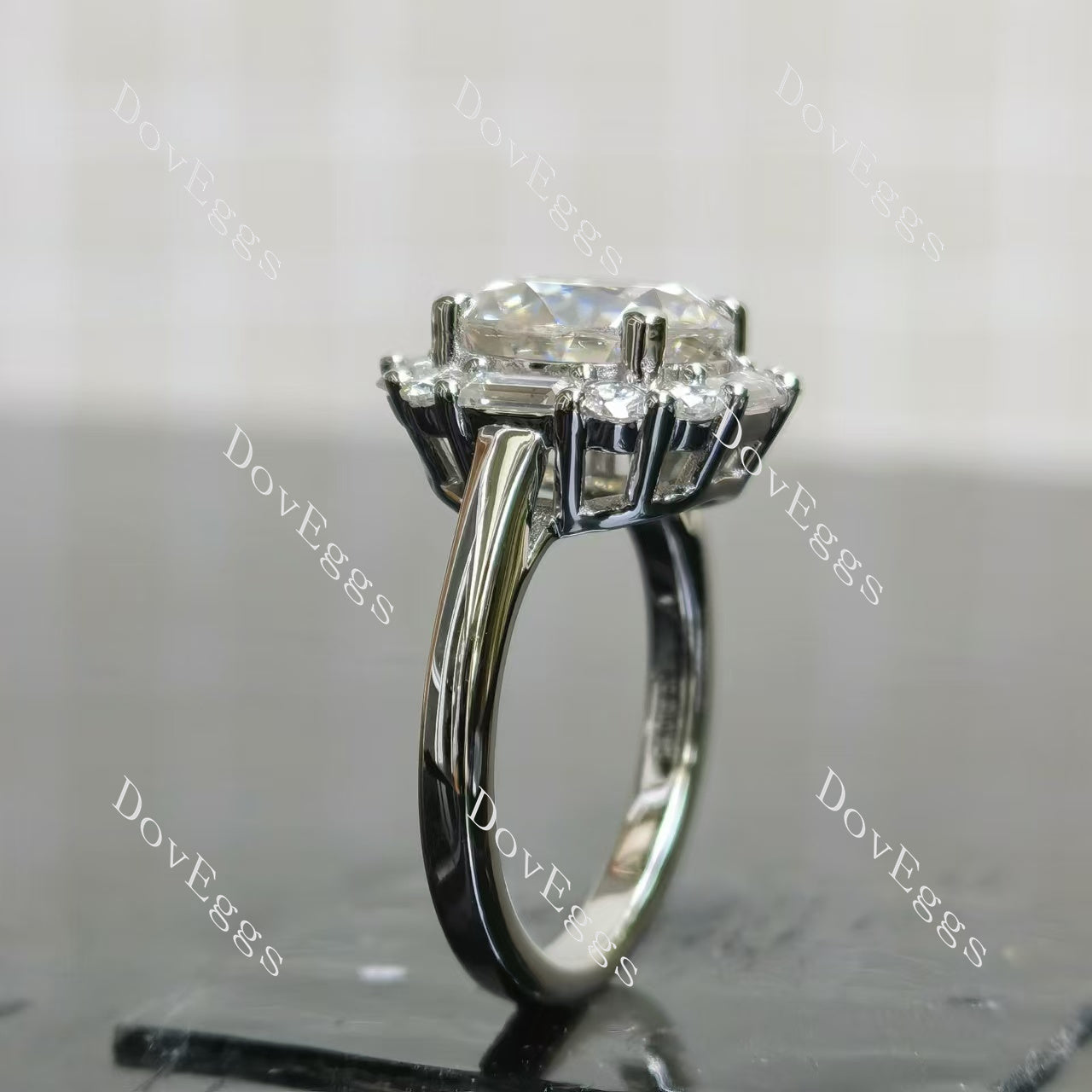 Doveggs round halo vintage moissanite engagement ring