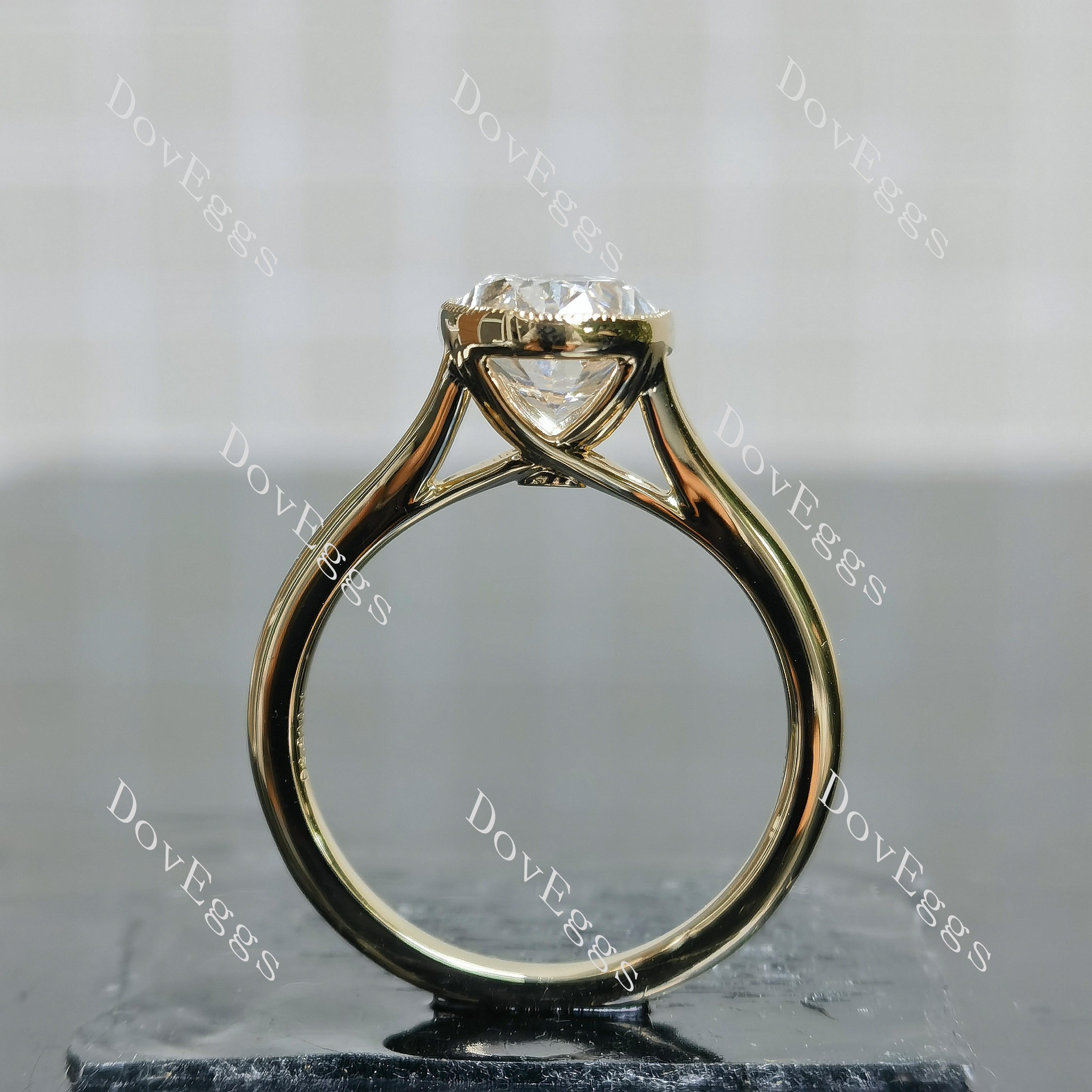 Doveggs oval bezel split shanks moissanite engagement ring