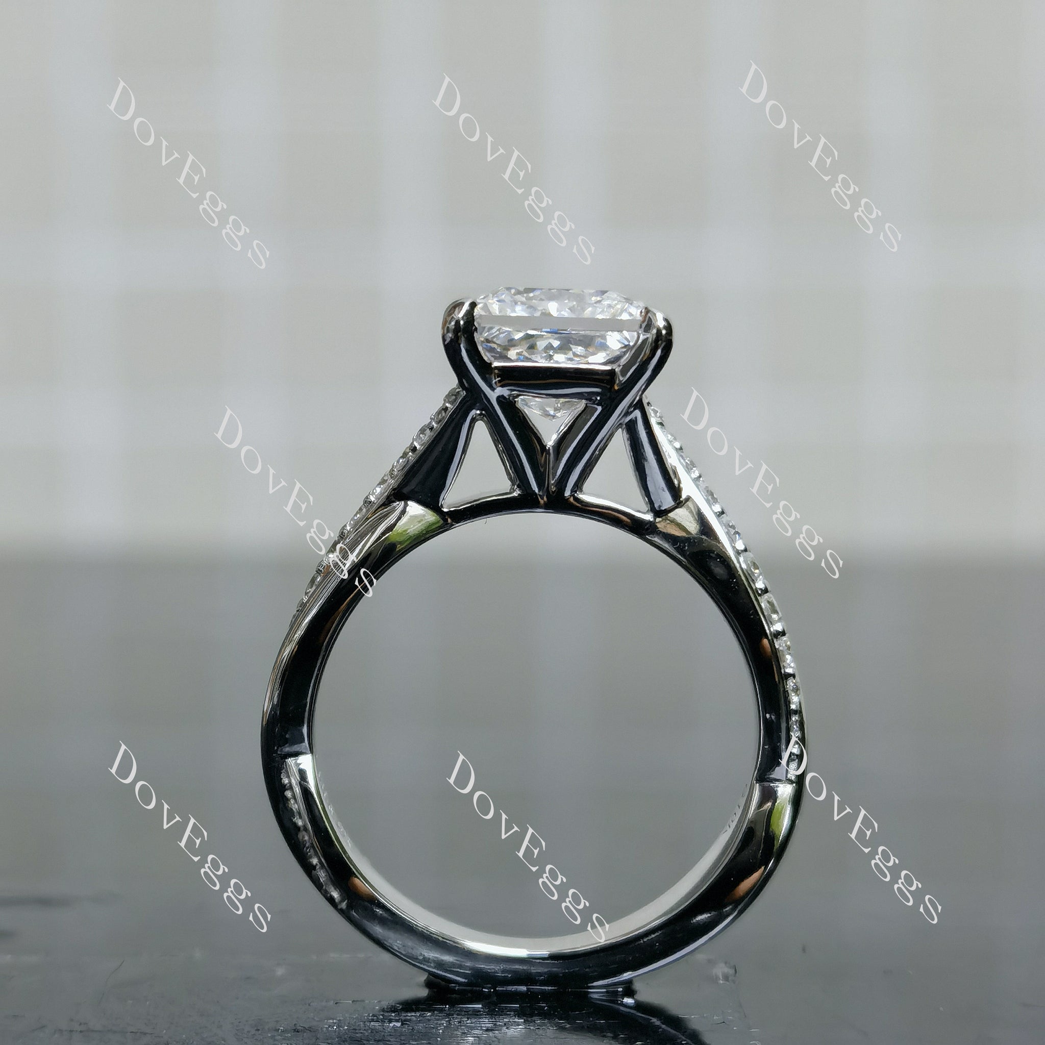 Doveggs Princess Pave Lab Grown Diamond Engagement Ring