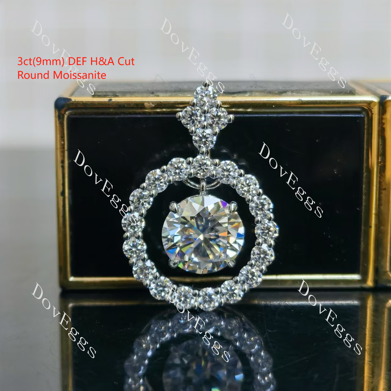 Doveggs round halo moissanite pendant necklace (pendant only)