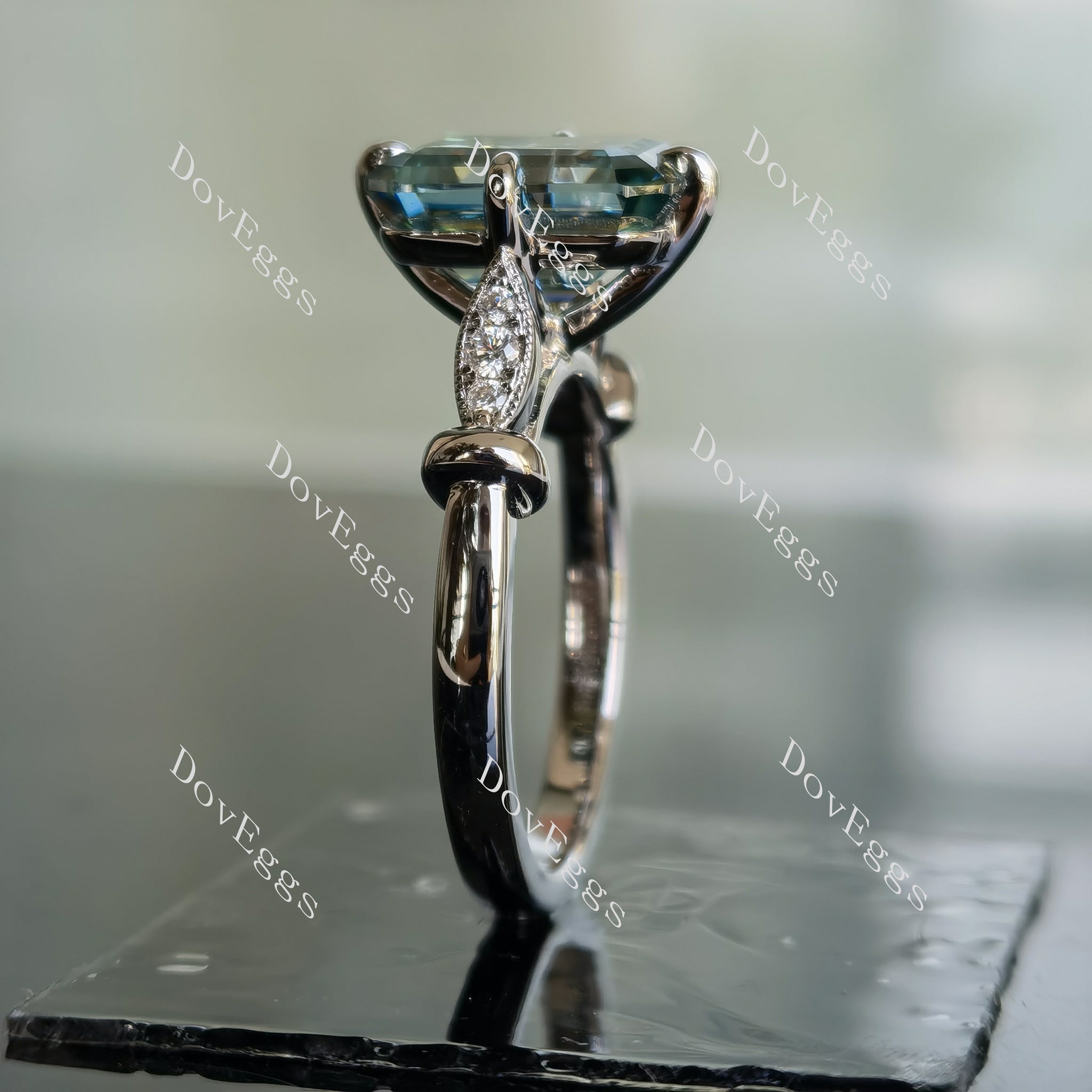 Doveggs art deco peacock blue emerald moissanite engagement ring