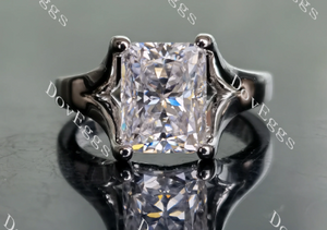 Doveggs solitaire split shank moissanite engagement ring