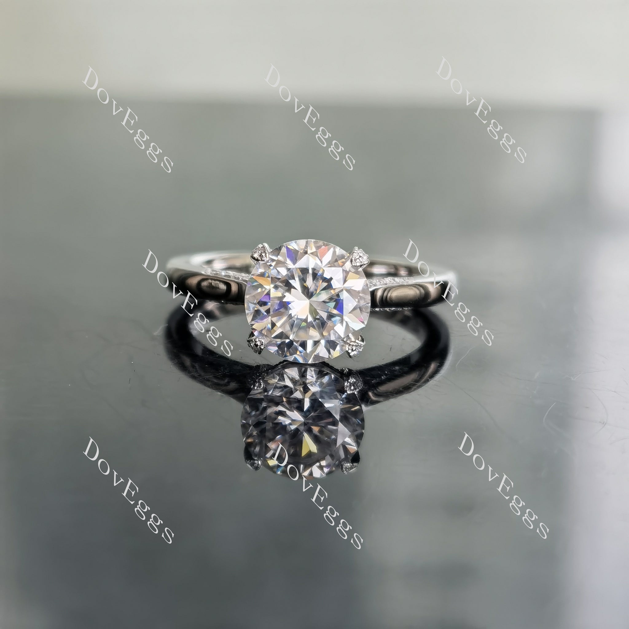 Doveggs solitaire moissanite engagement ring